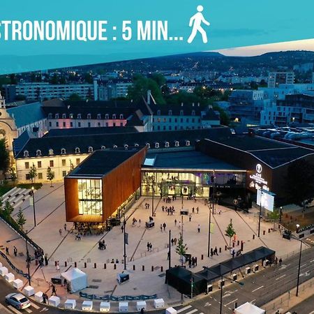 Le Courbet Topdestination-Dijon - Centre Ville - Classe 3 Etoiles Eksteriør billede