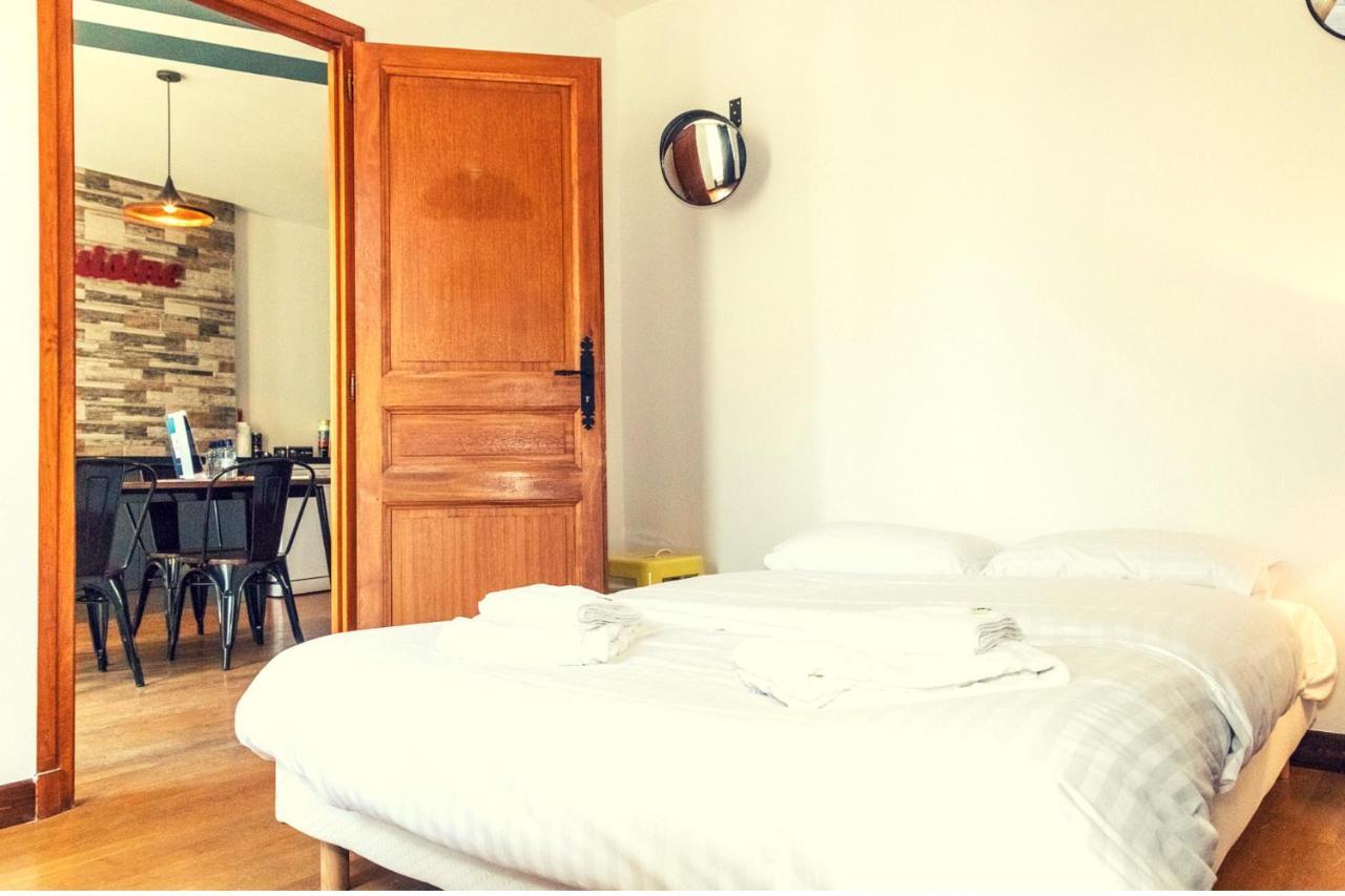 Le Courbet Topdestination-Dijon - Centre Ville - Classe 3 Etoiles Eksteriør billede